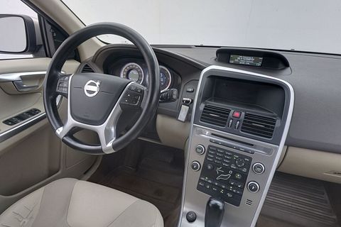 Image 8/19