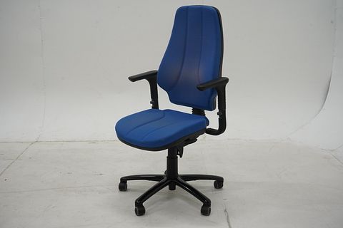 Image 2/10