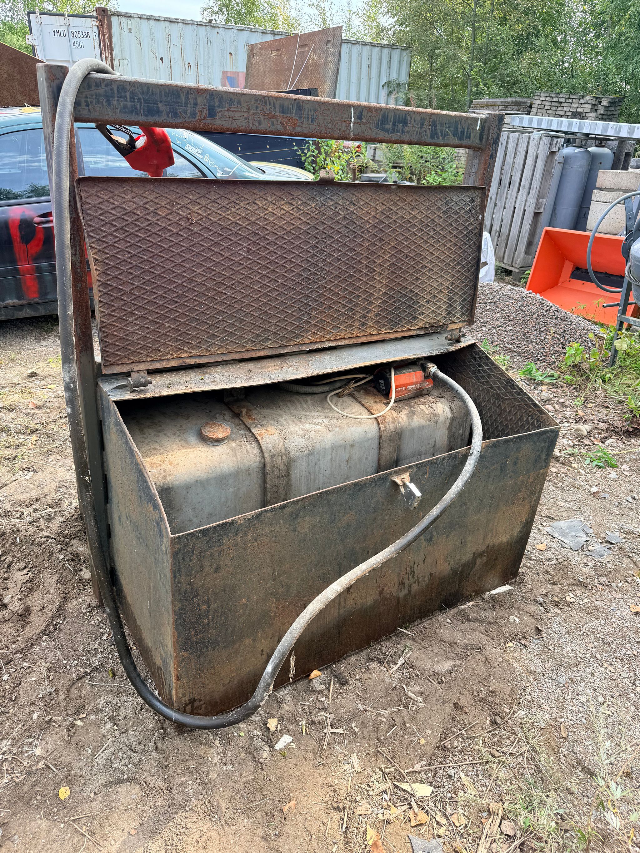 Image 7/7