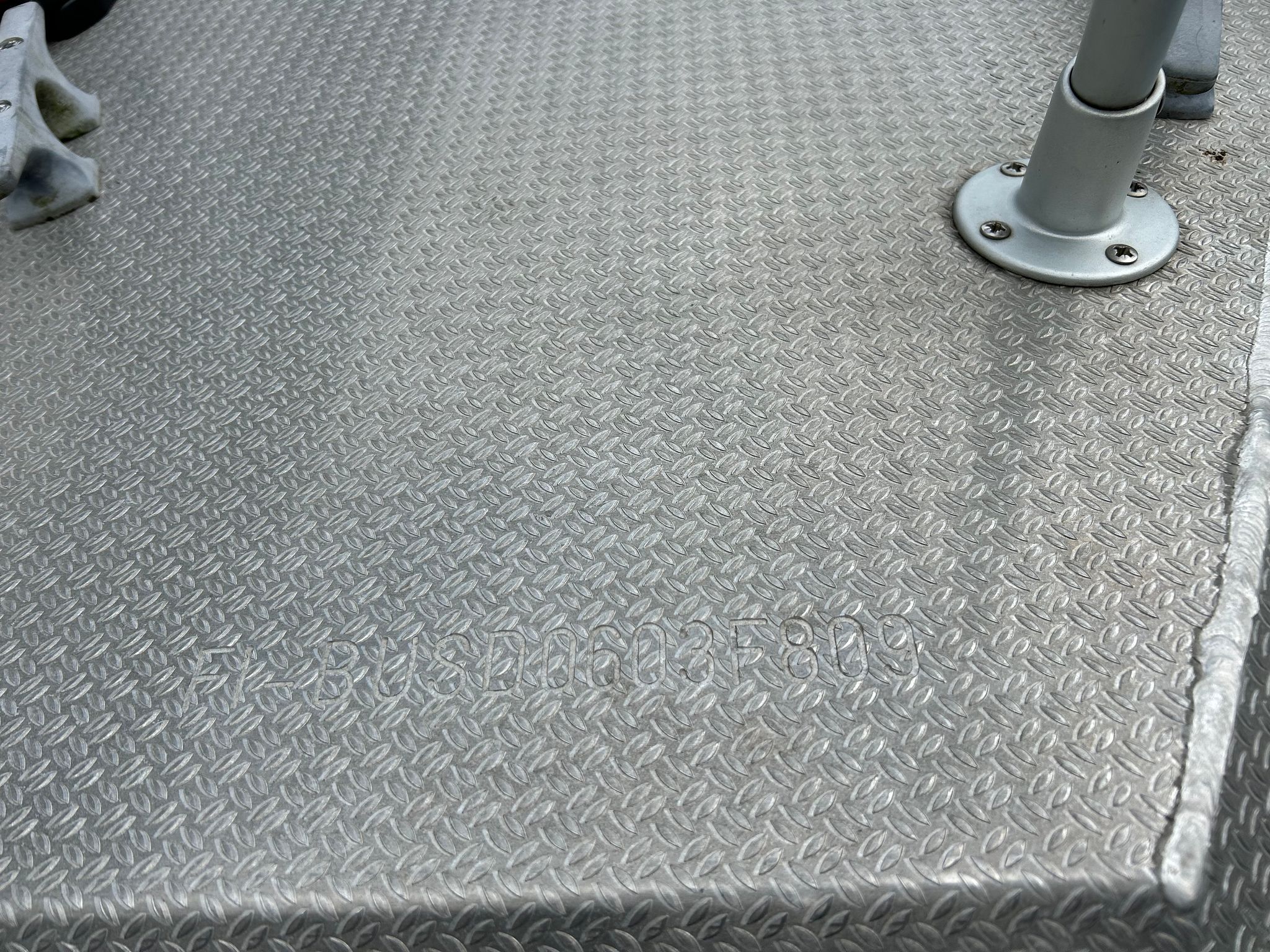 Image 5/9