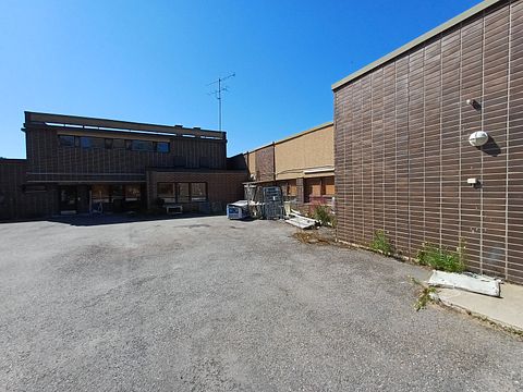 Image 45/51