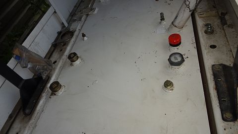 Image 3/3