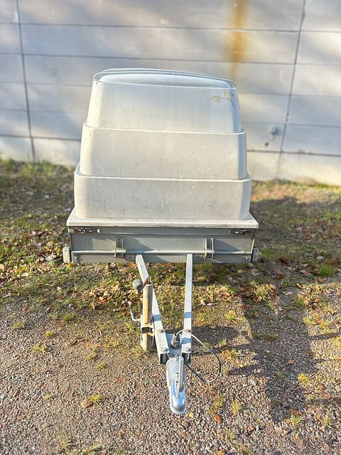 Image 3/6