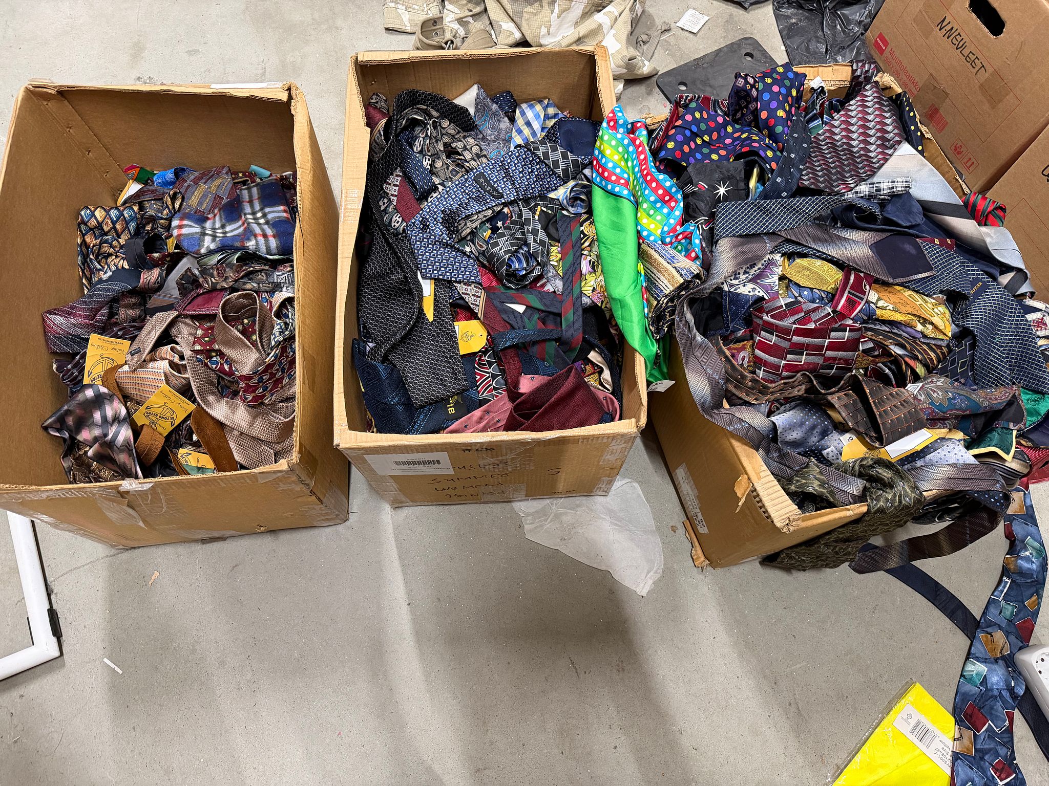 Image 1/20