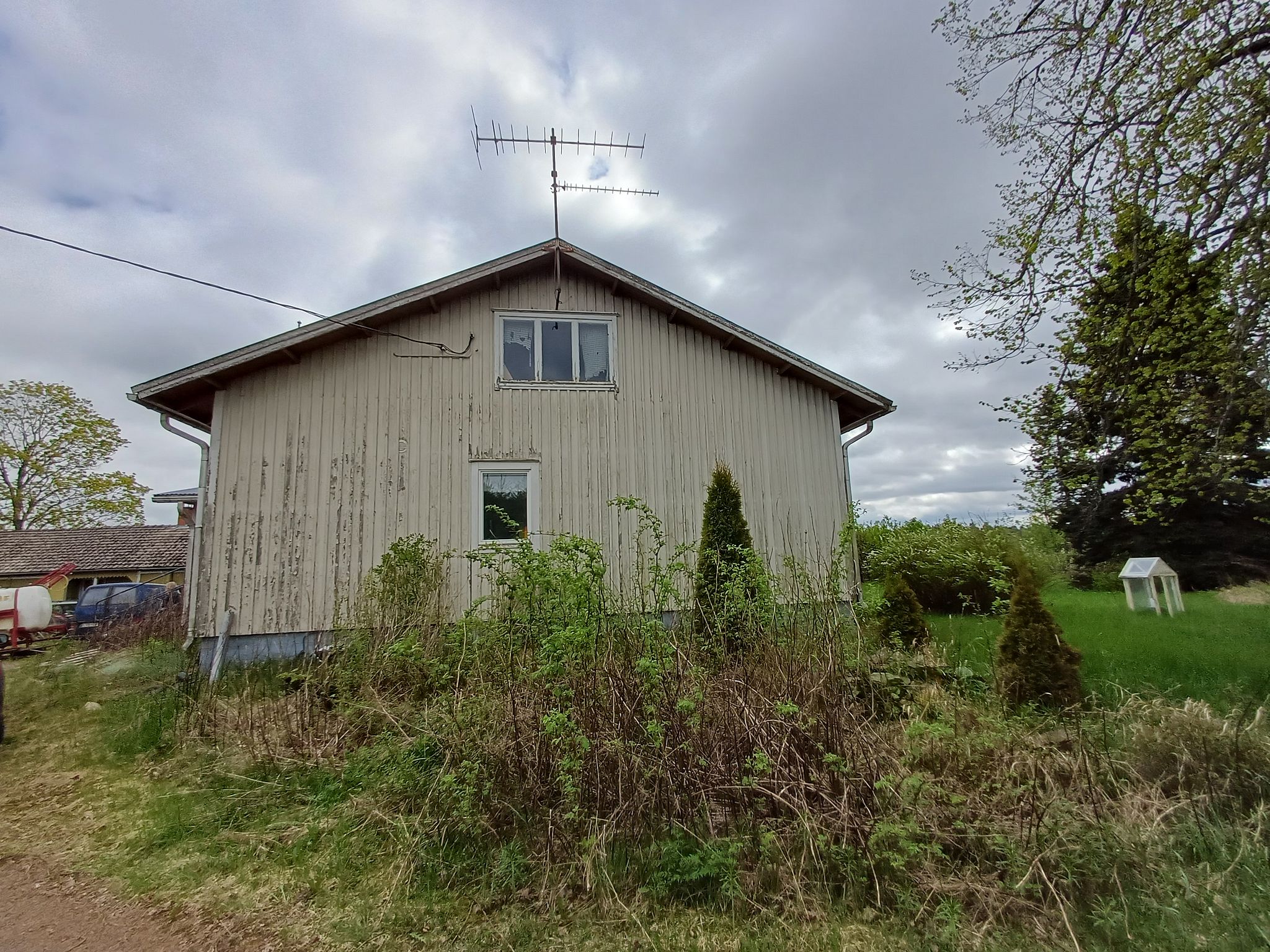 Image 3/28