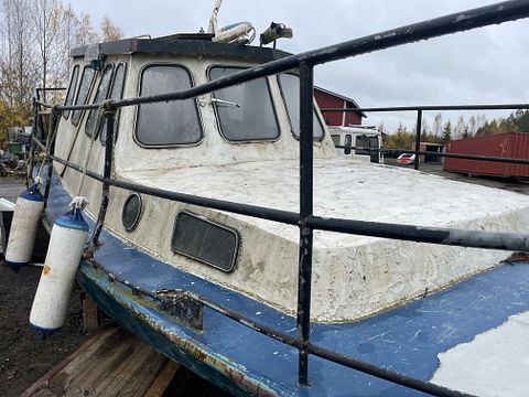 Image 2/13