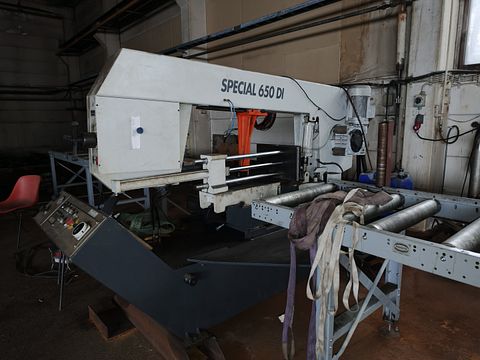 Image 1/4