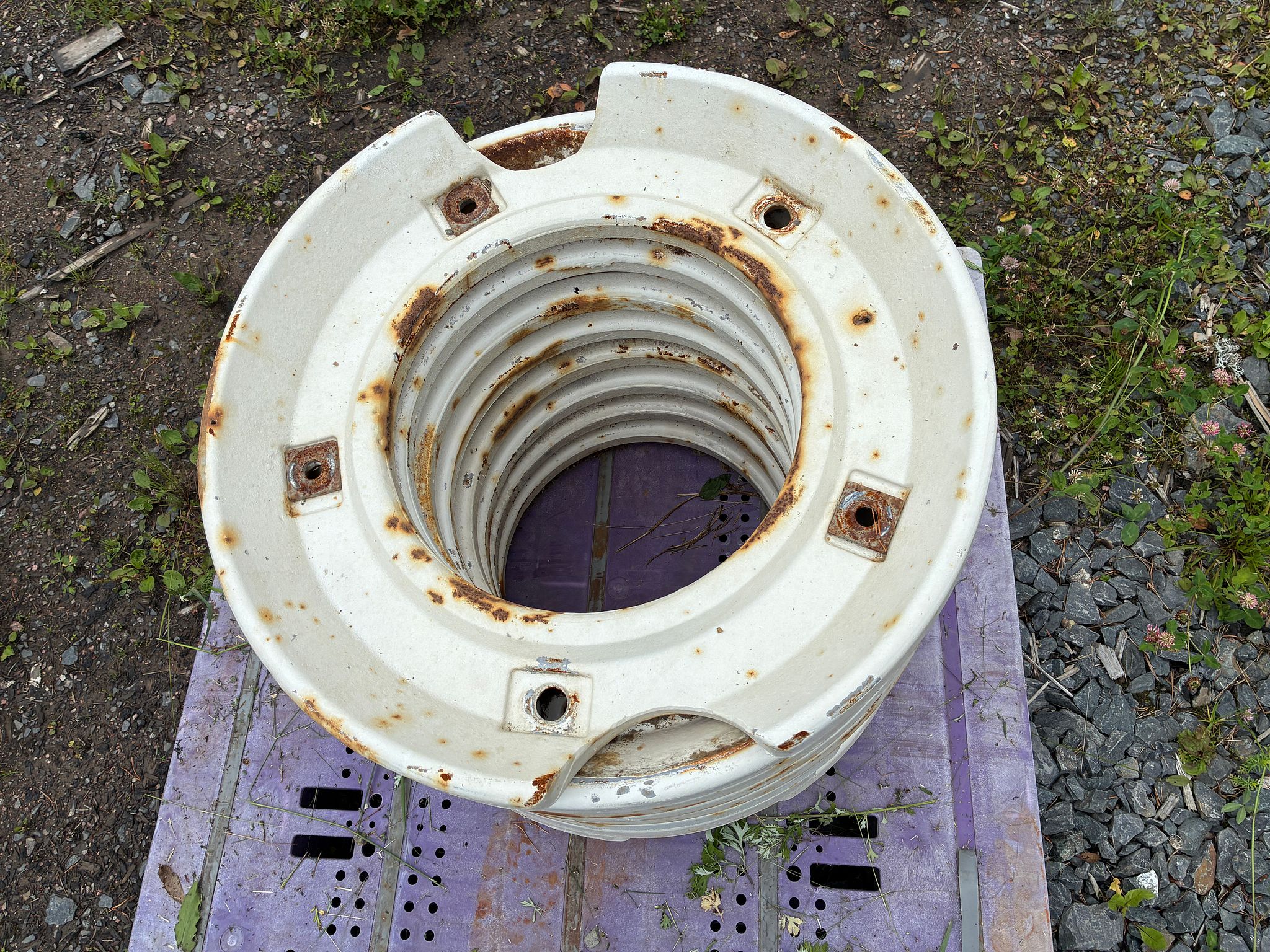 Image 2/7
