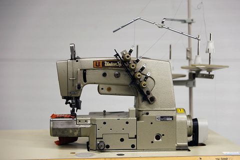 Image 1/49