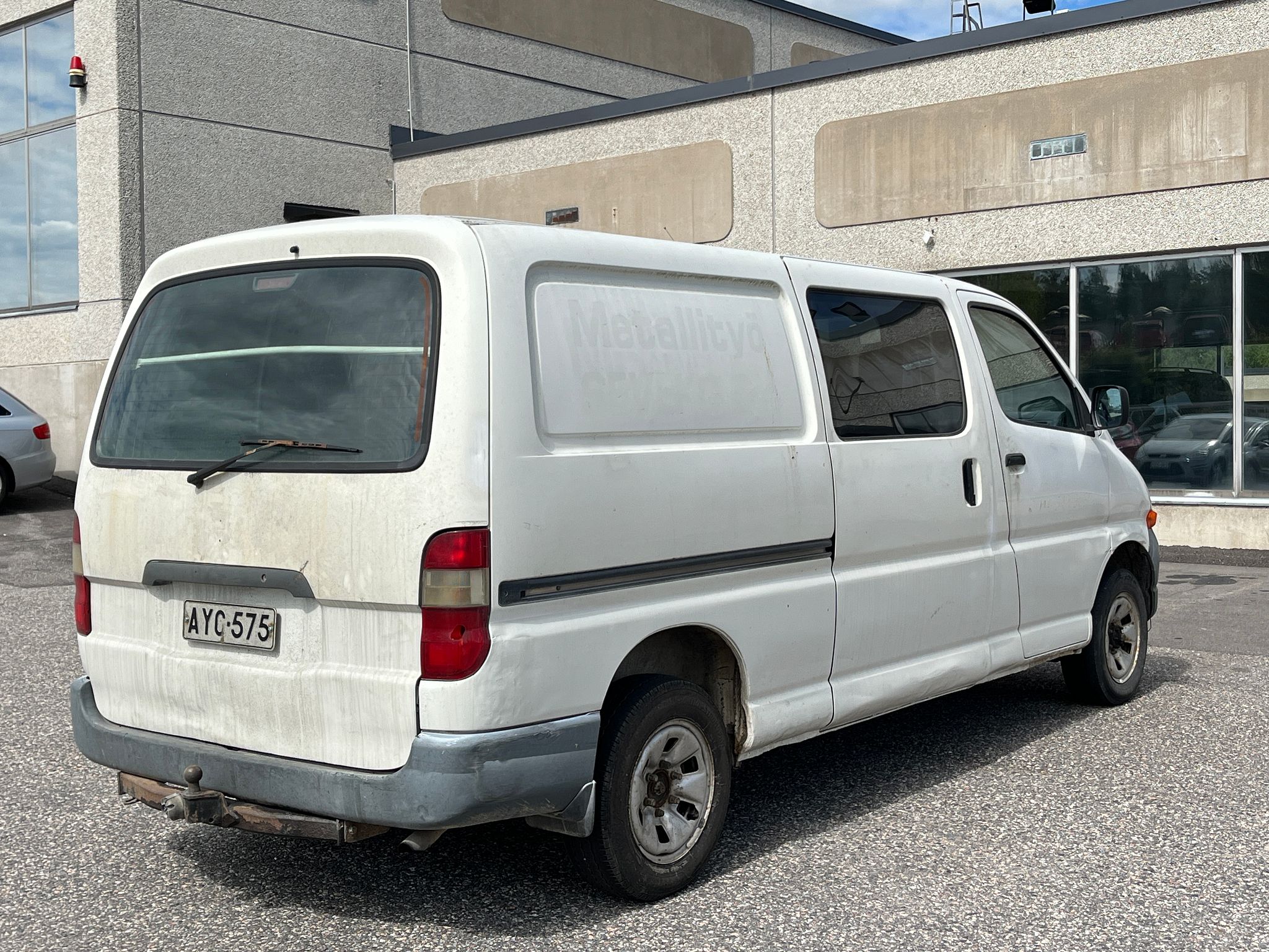 Image 7/57