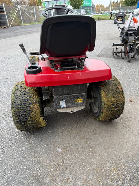 Image 4/12