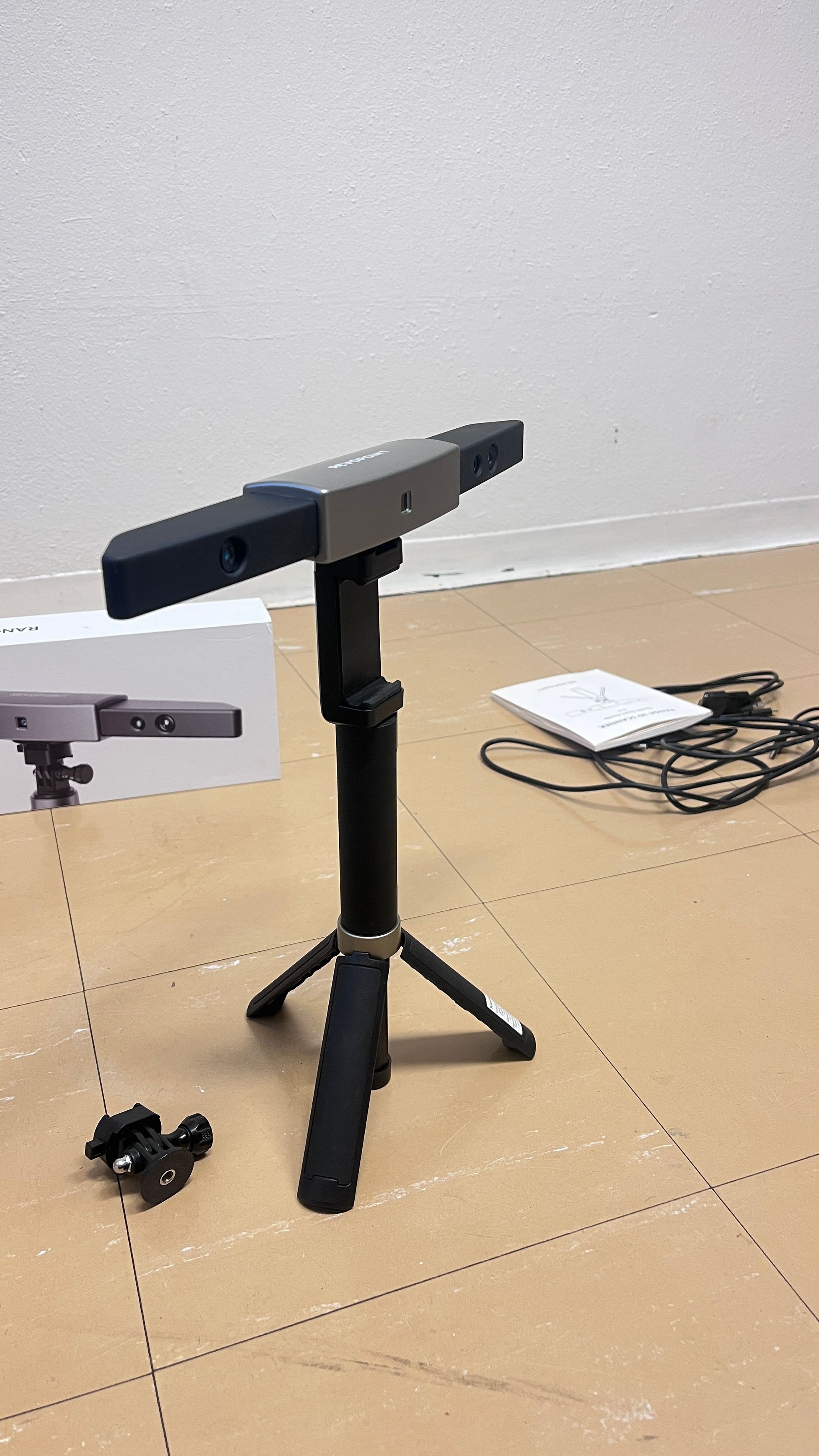 Image 11/19