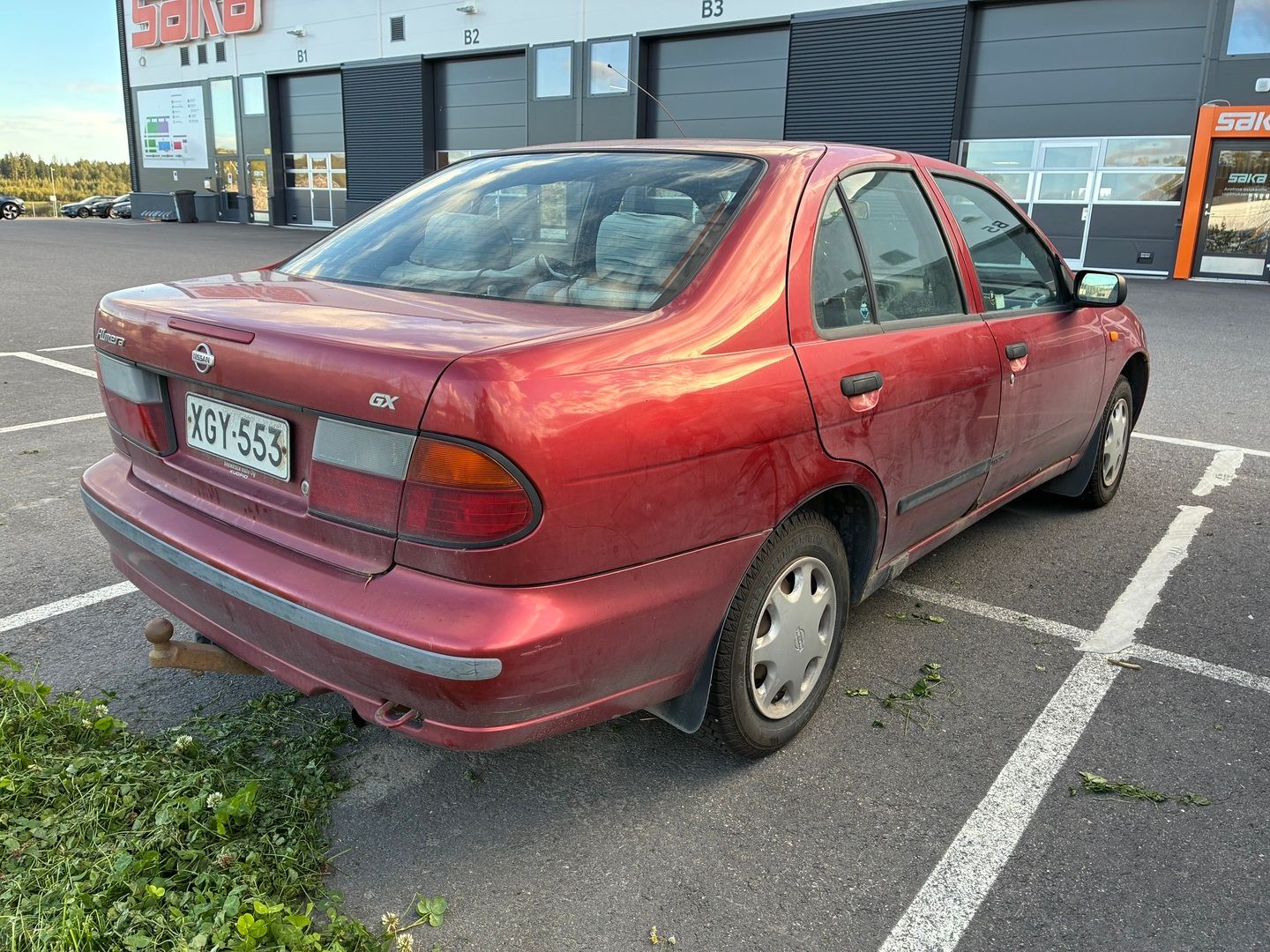 Image 3/9