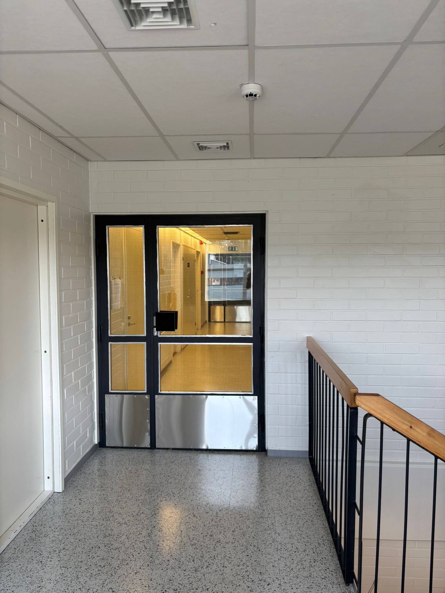 Image 50/71