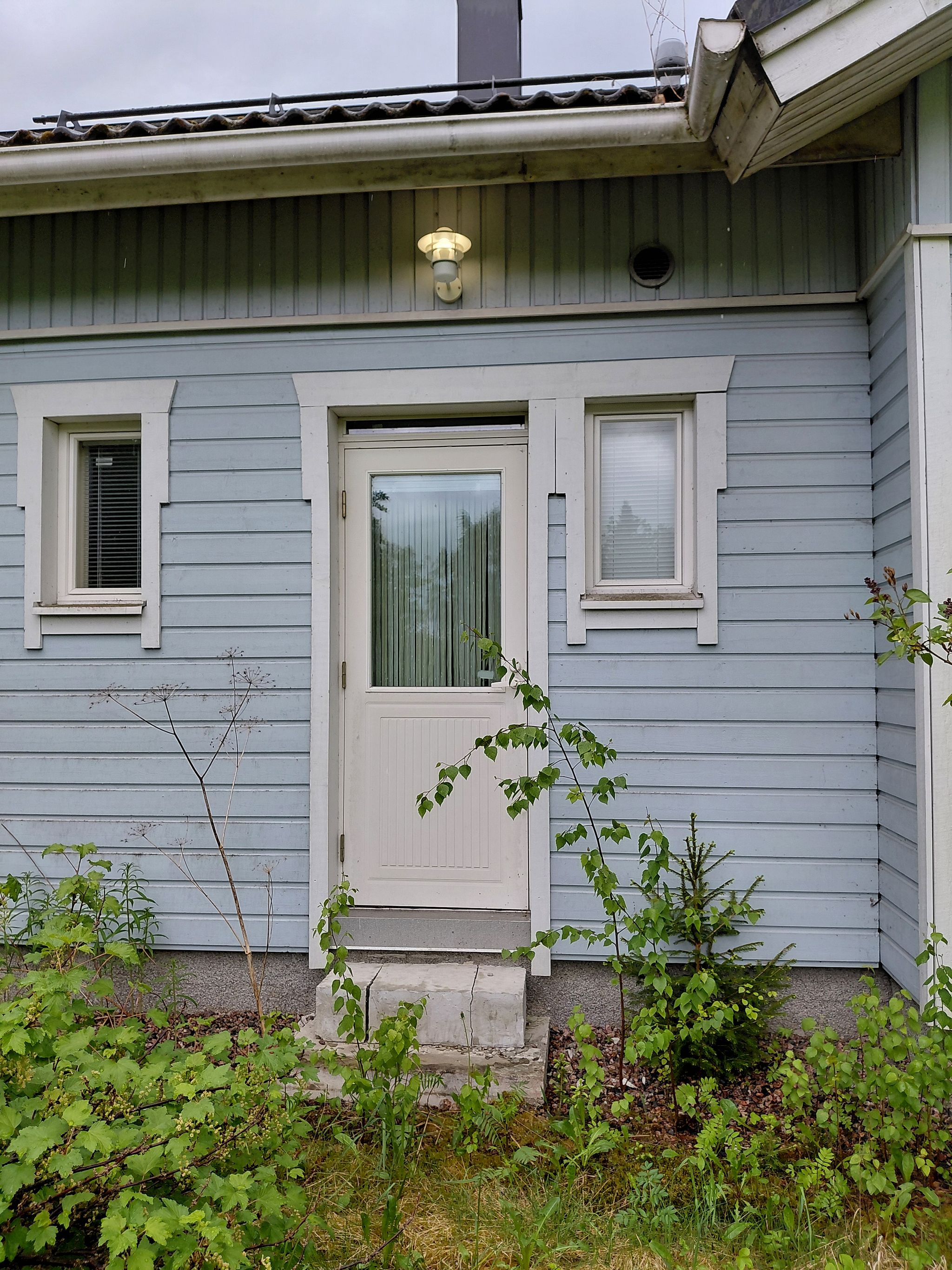 Image 12/46