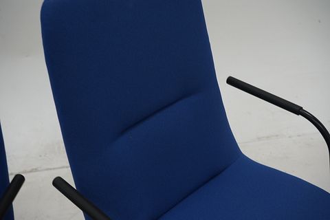 Image 6/10
