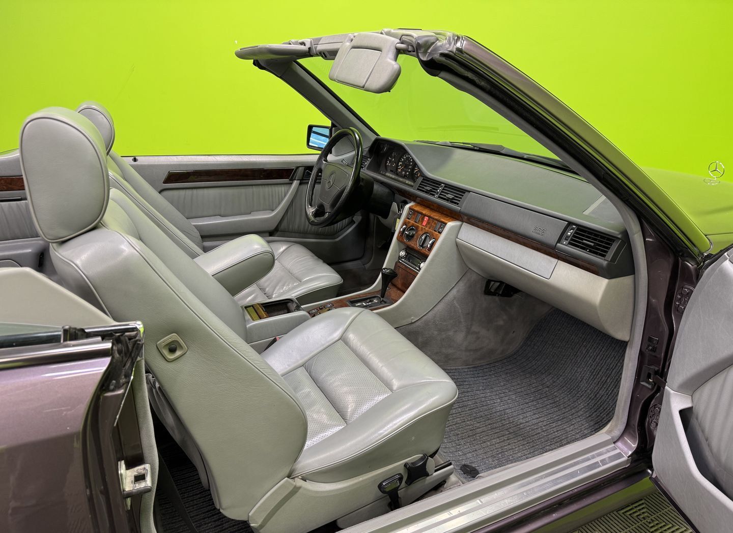 Image 12/45