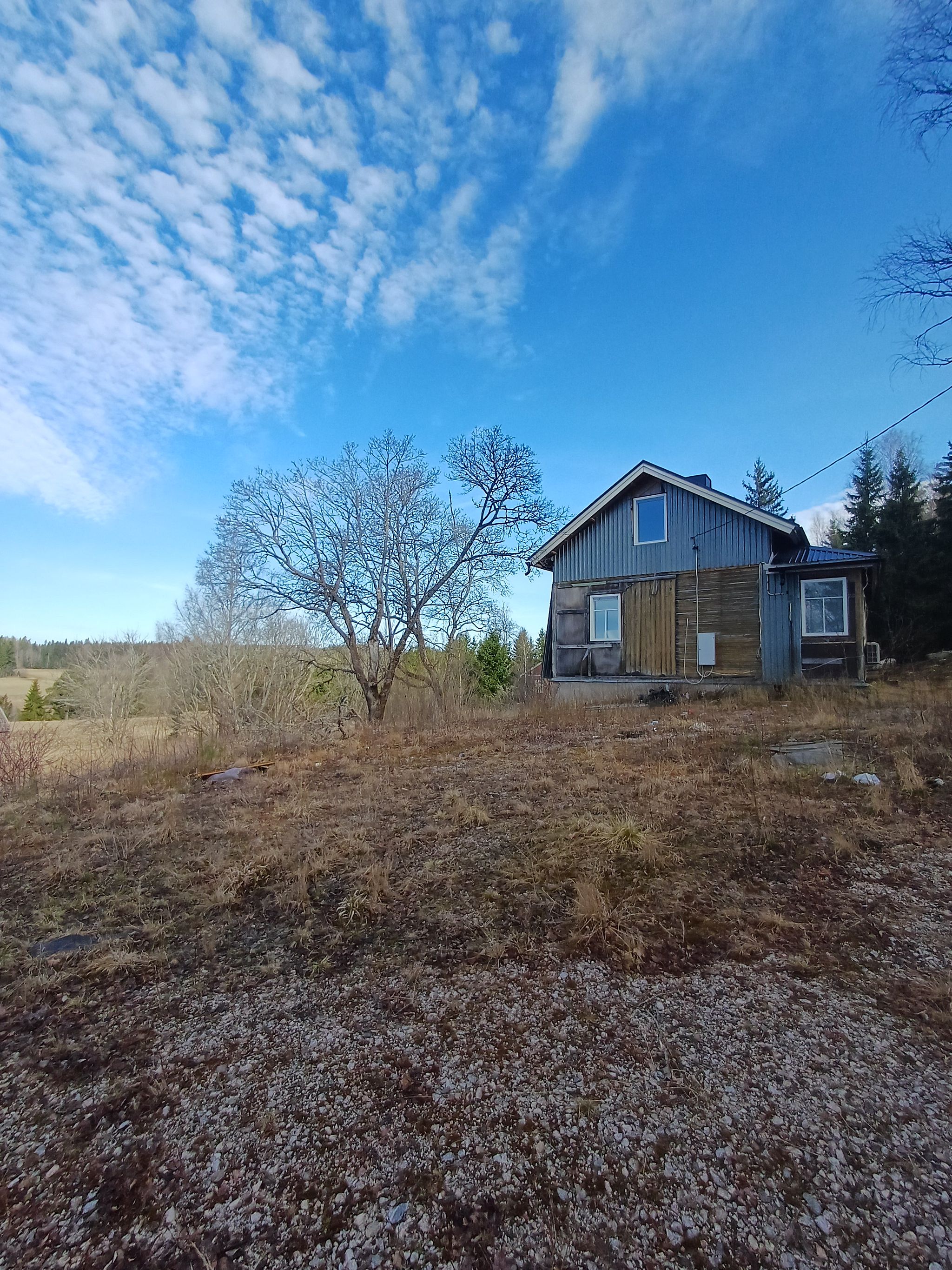 Image 2/28