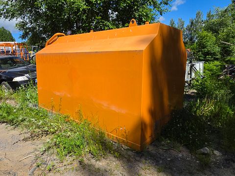 Image 3/13