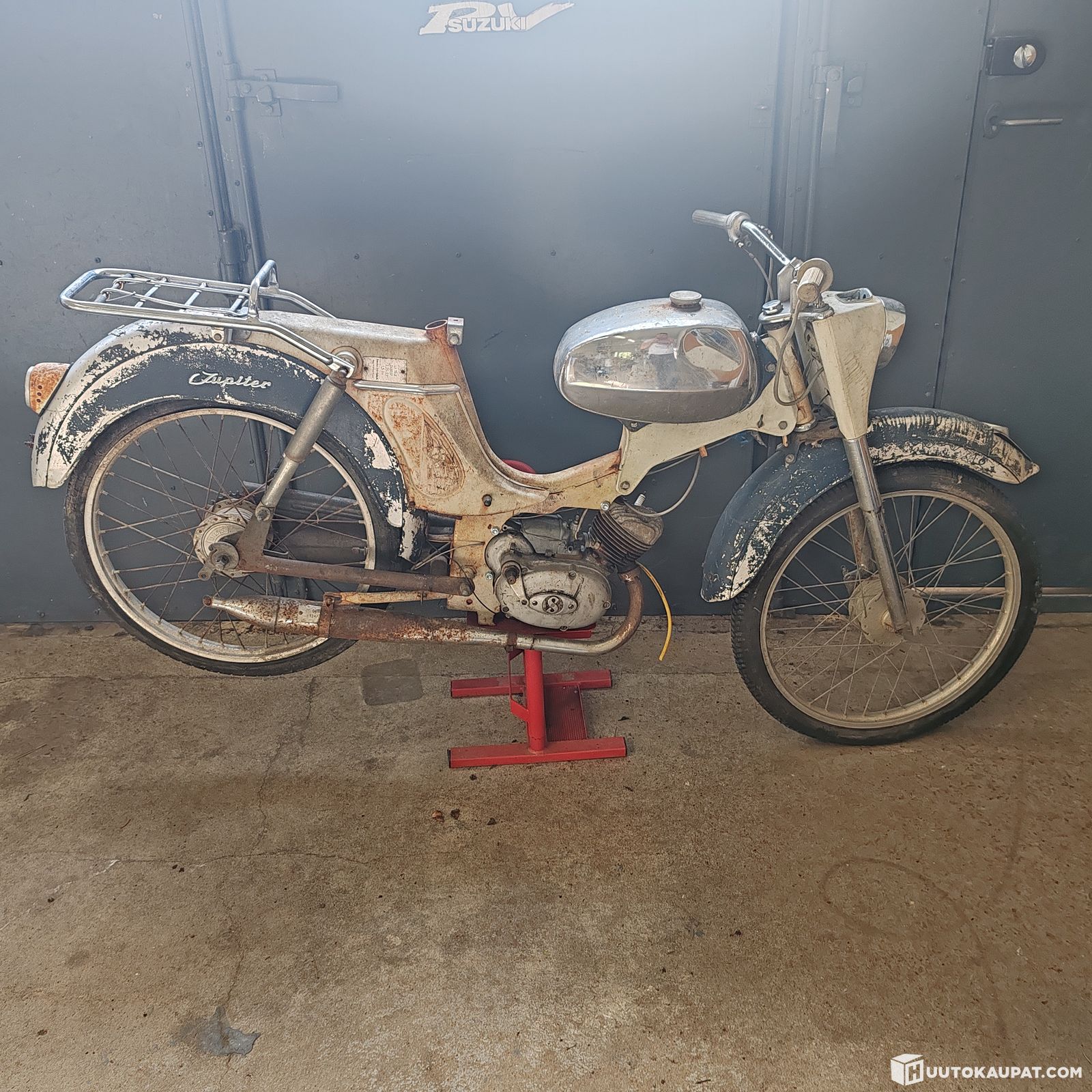 jupiter-sport-alkuper-inen-mopo-alavus-huutokaupat