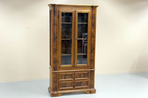 Image 3/19