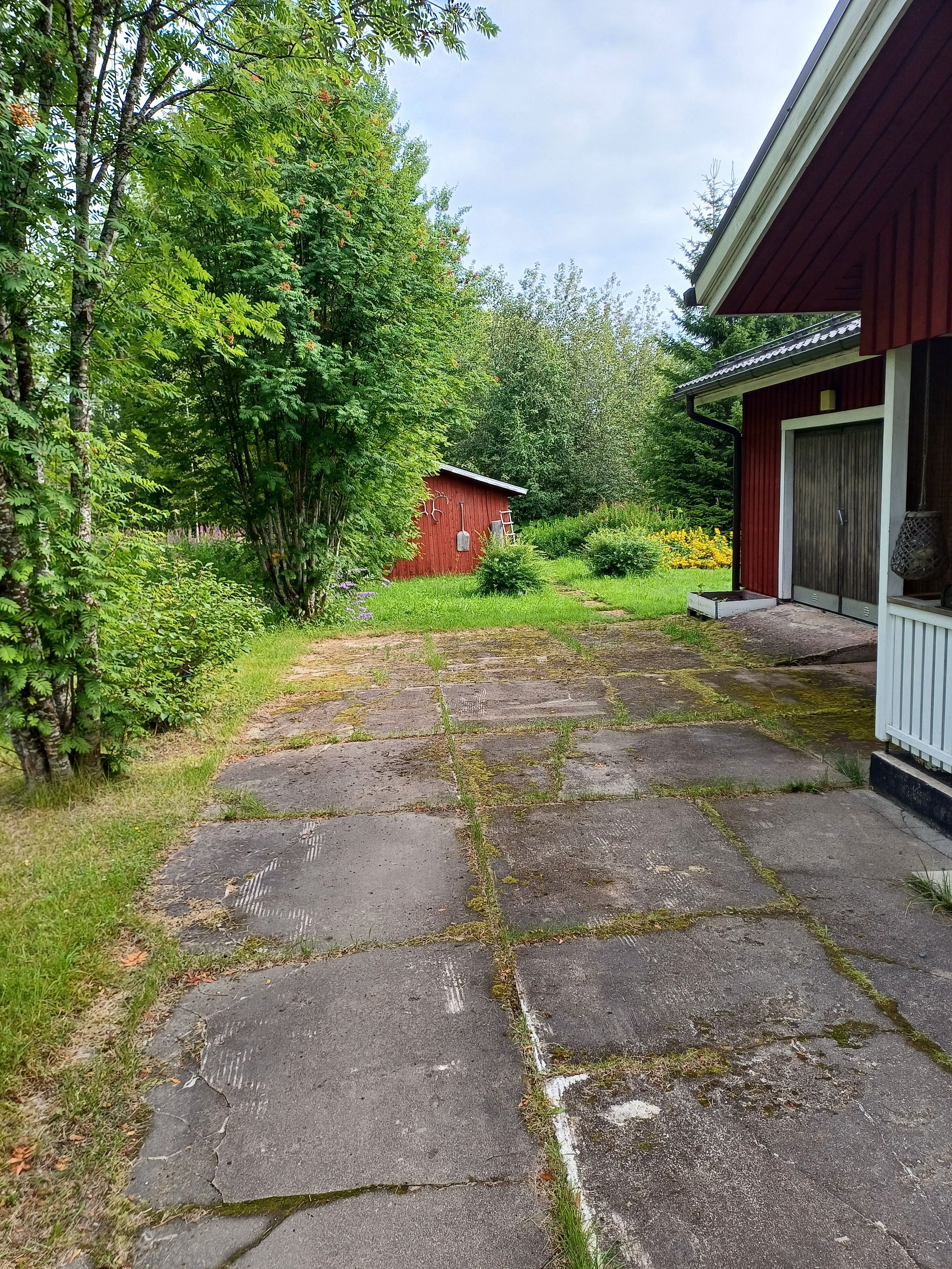 Image 10/44