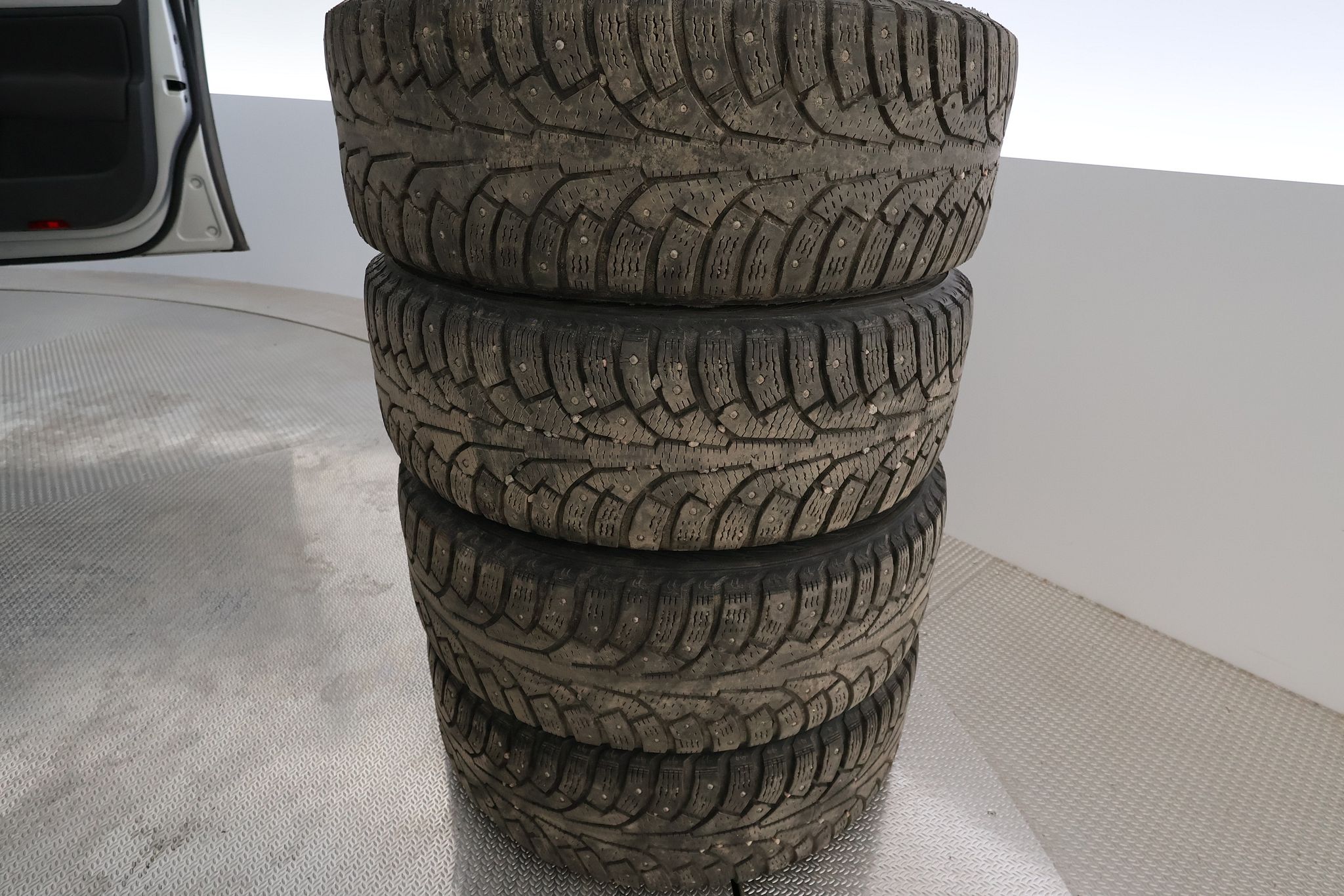 Image 46/48