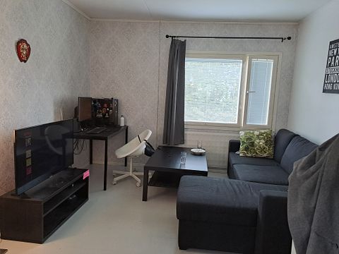 Image 17/23