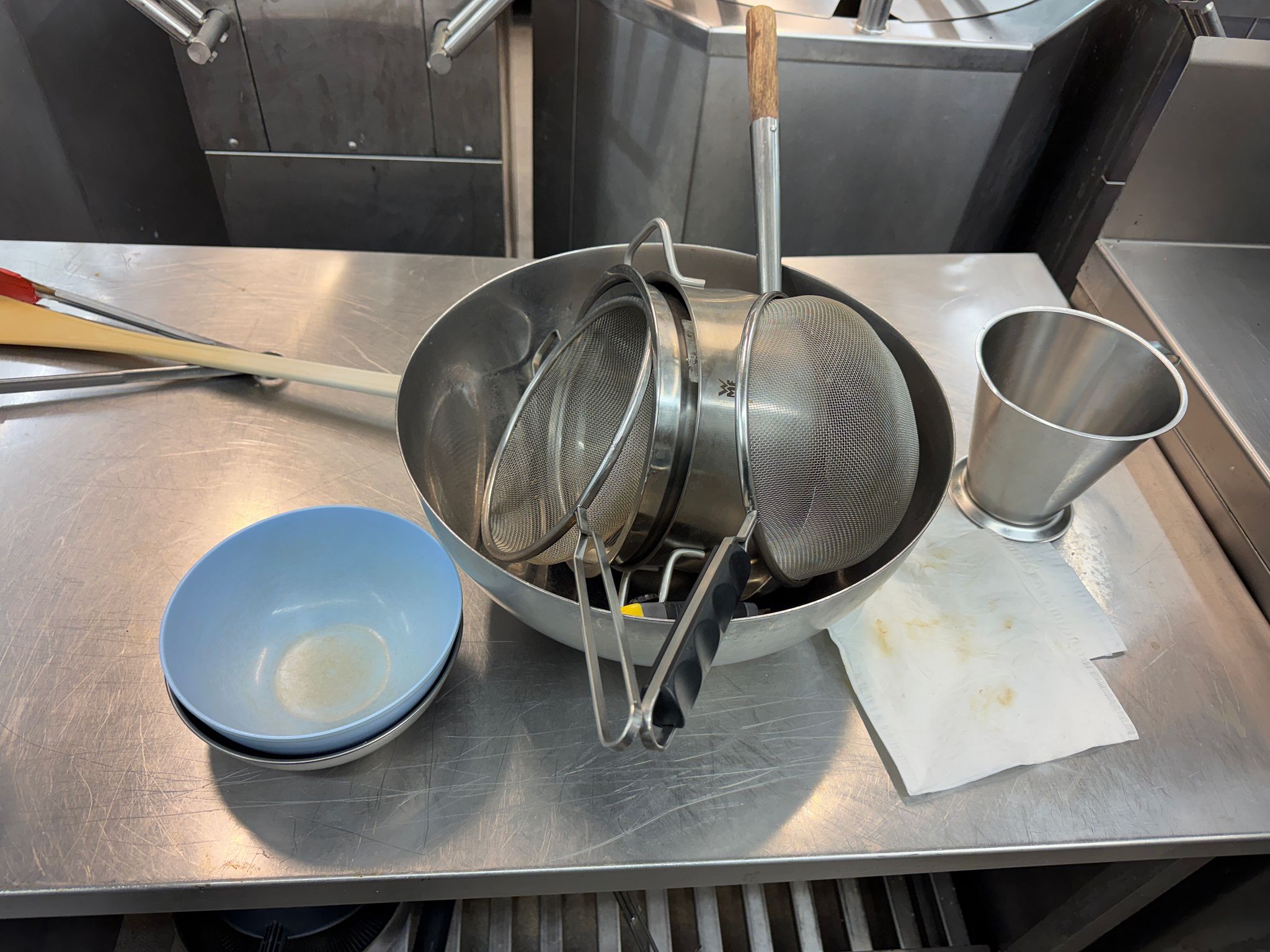 Image 12/16