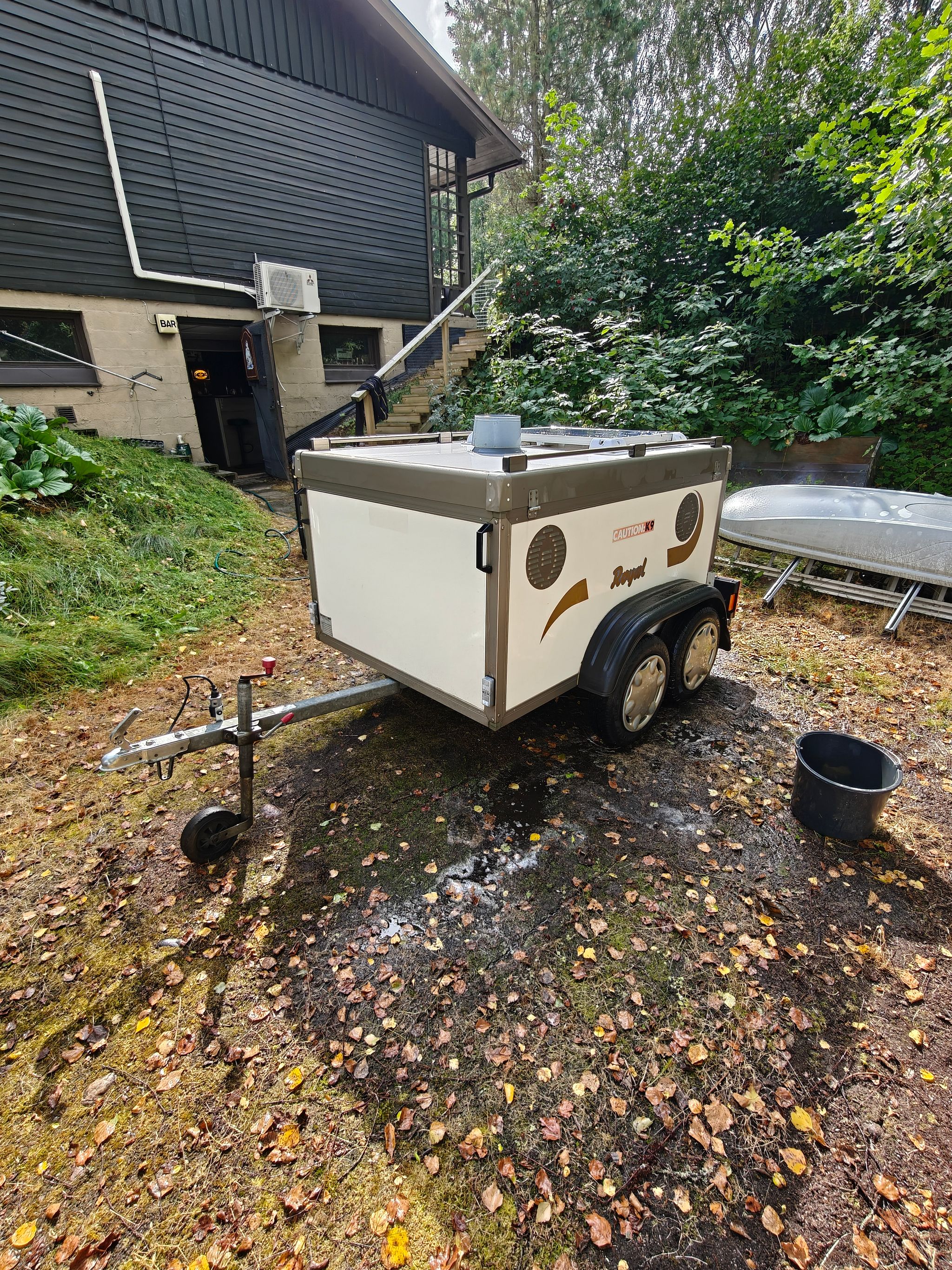 Image 3/18
