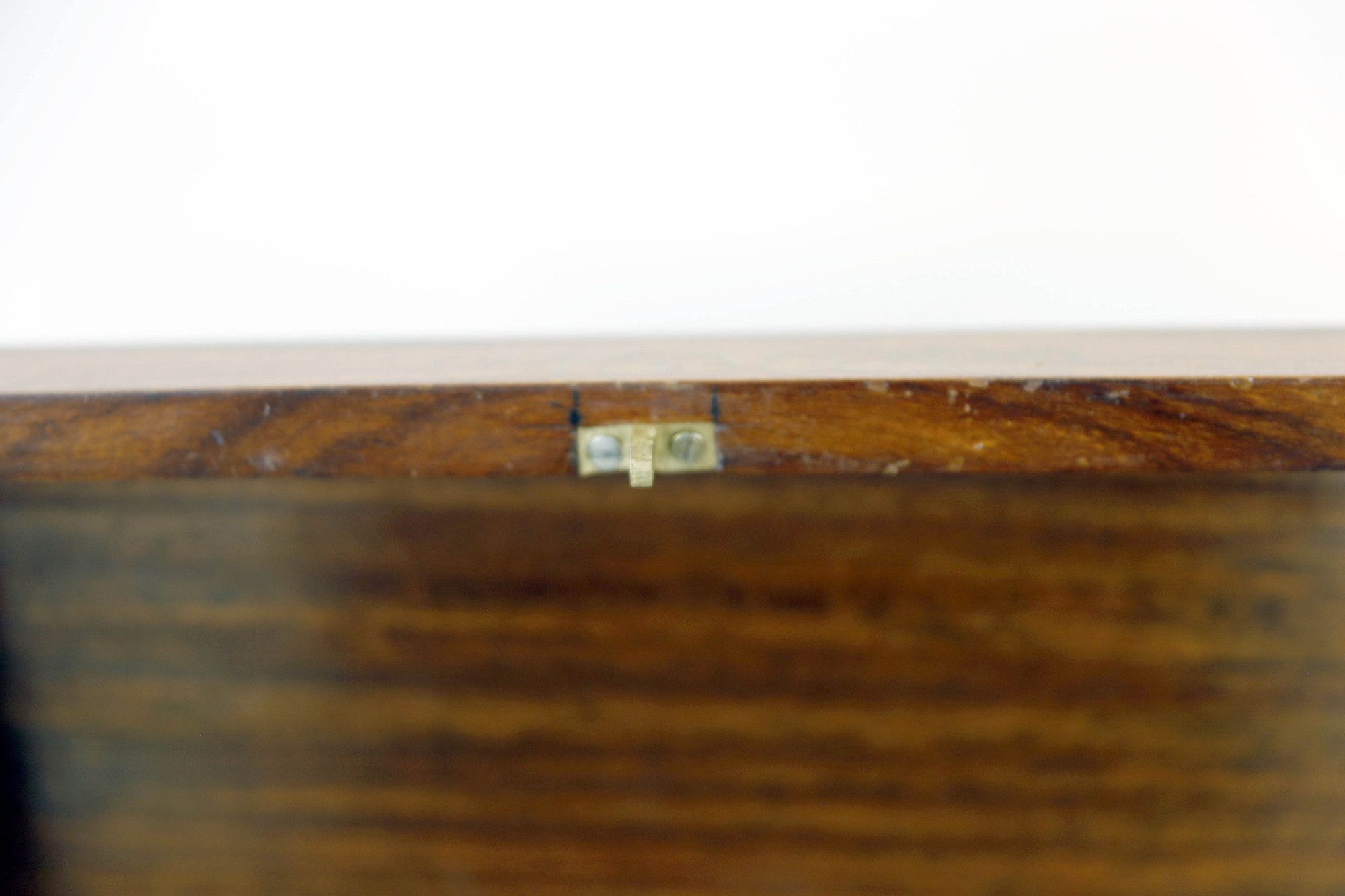 Image 30/37