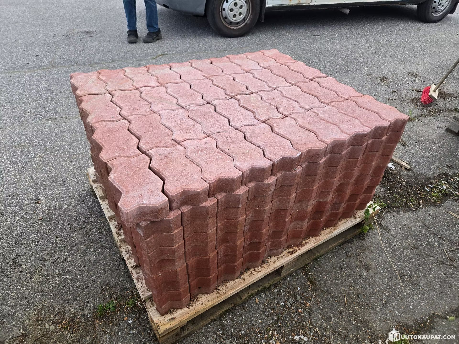 Image 7/7