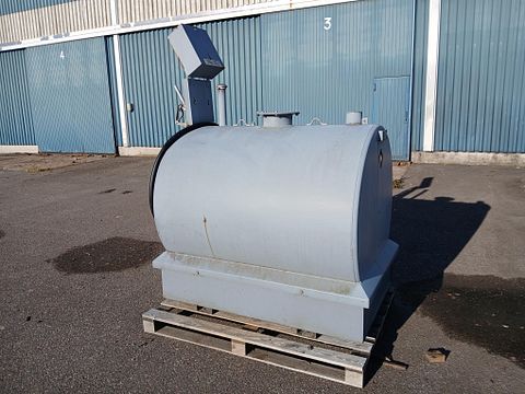 Image 3/4