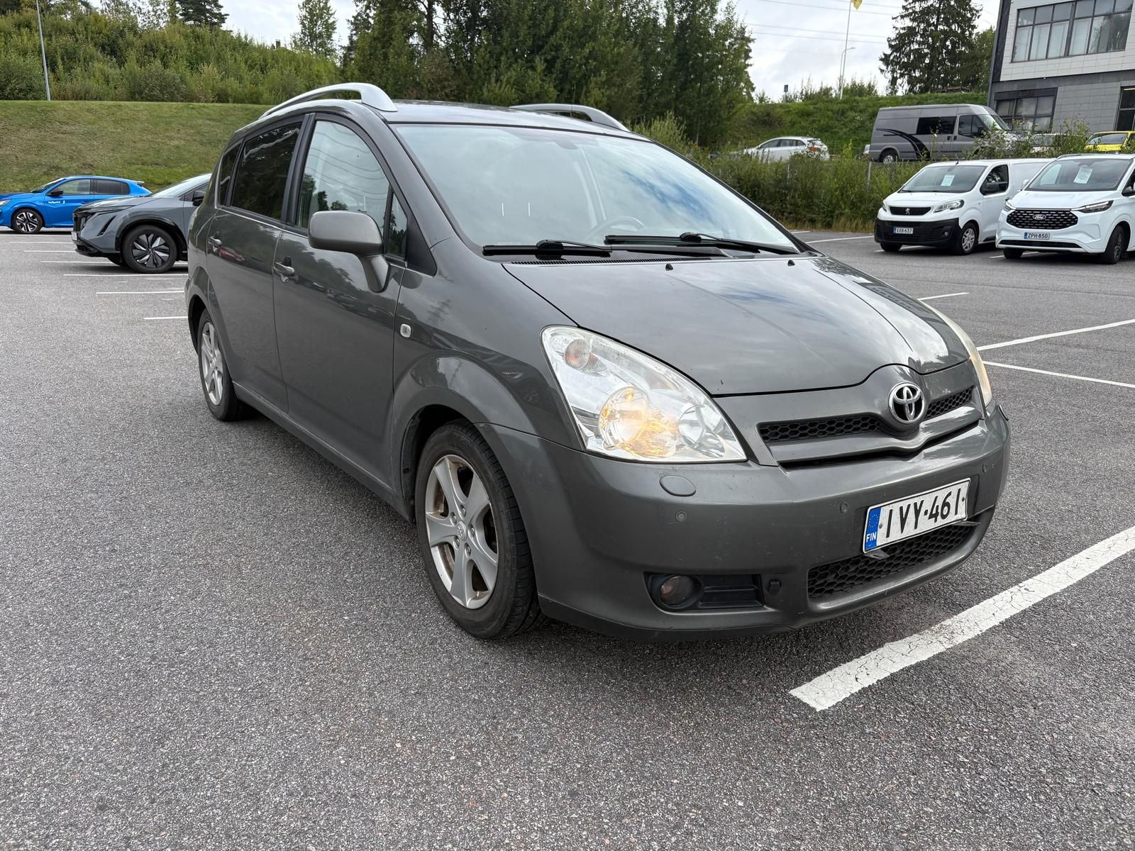 Image 3/44