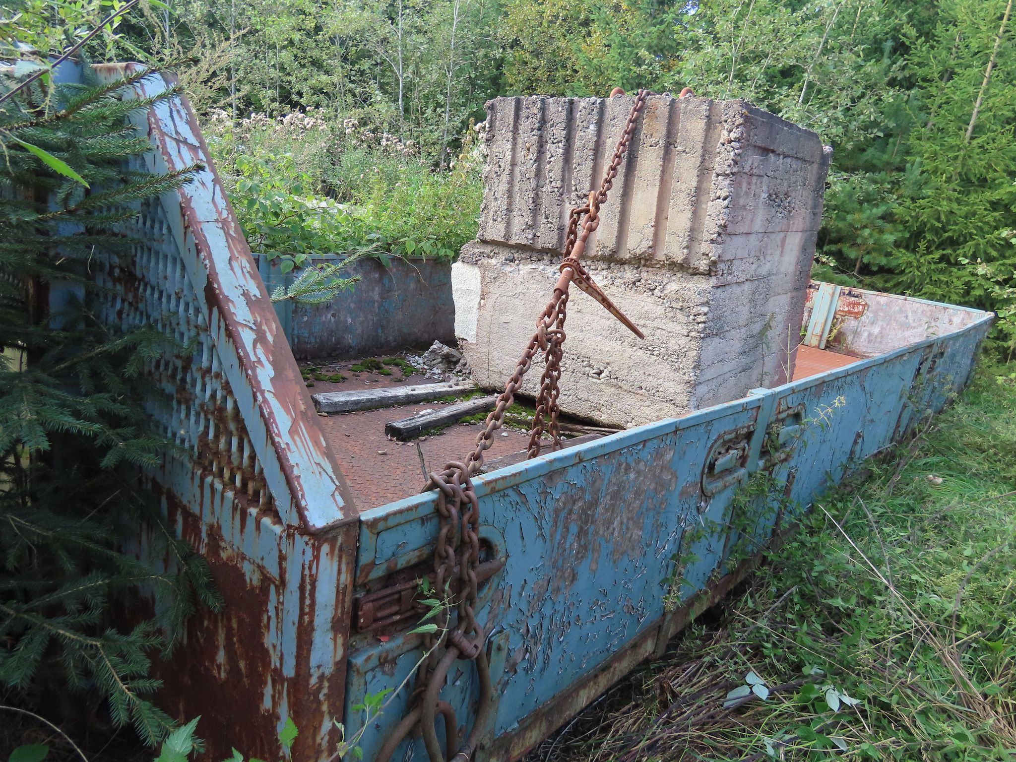 Image 1/8