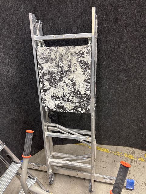 Image 5/26