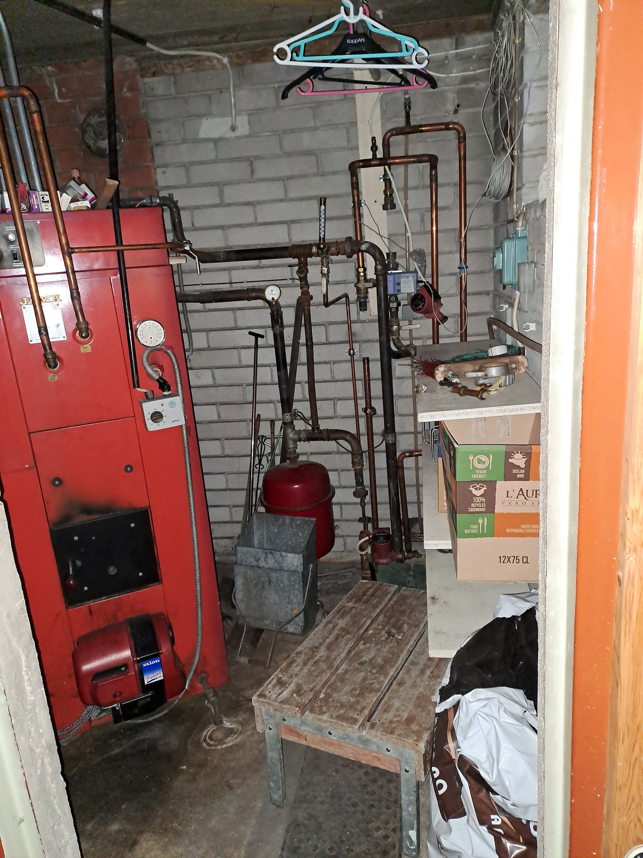Image 6/88