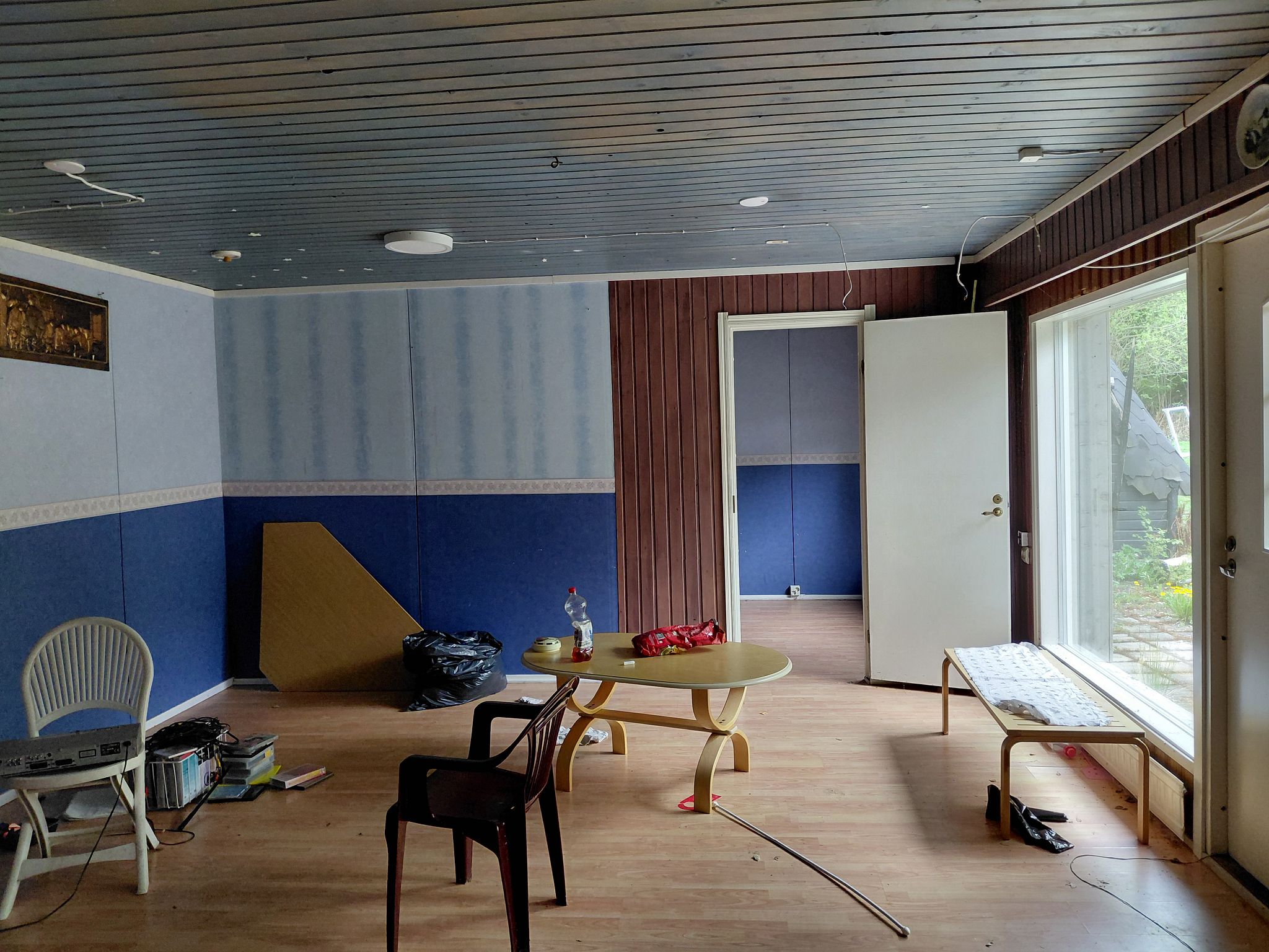 Image 36/40