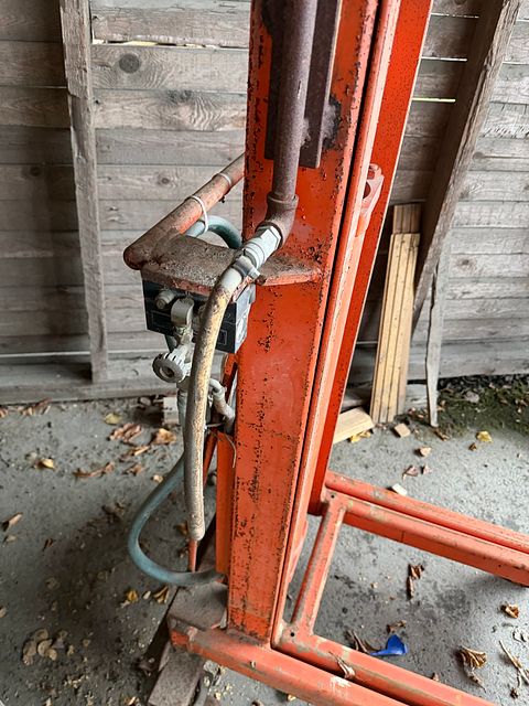 Image 6/15