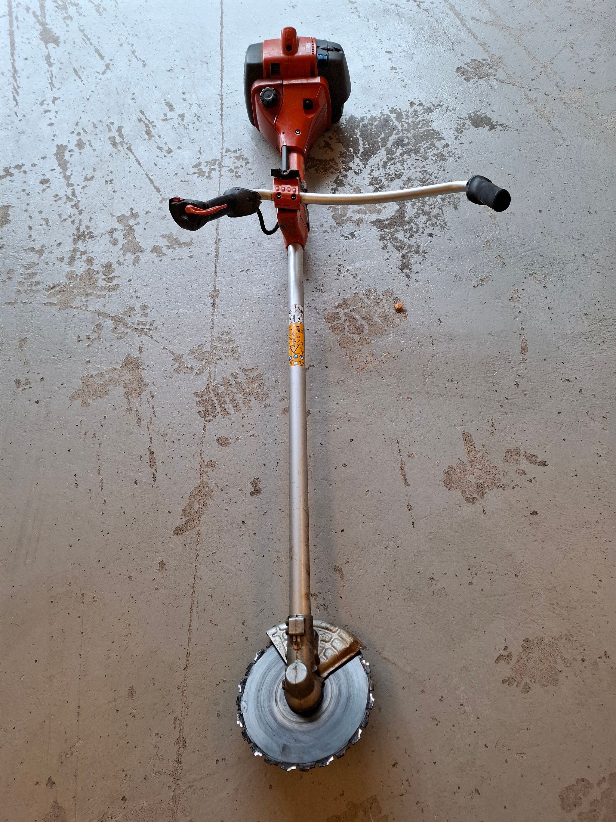 Image 8/8