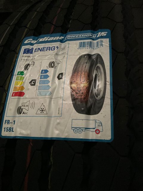 Image 6/7