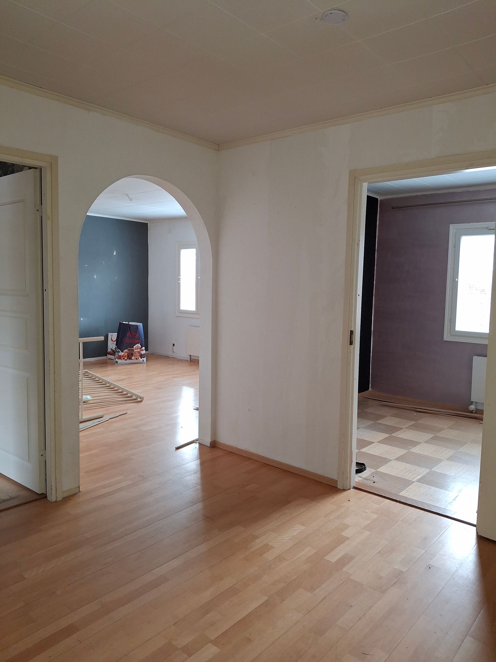 Image 6/40