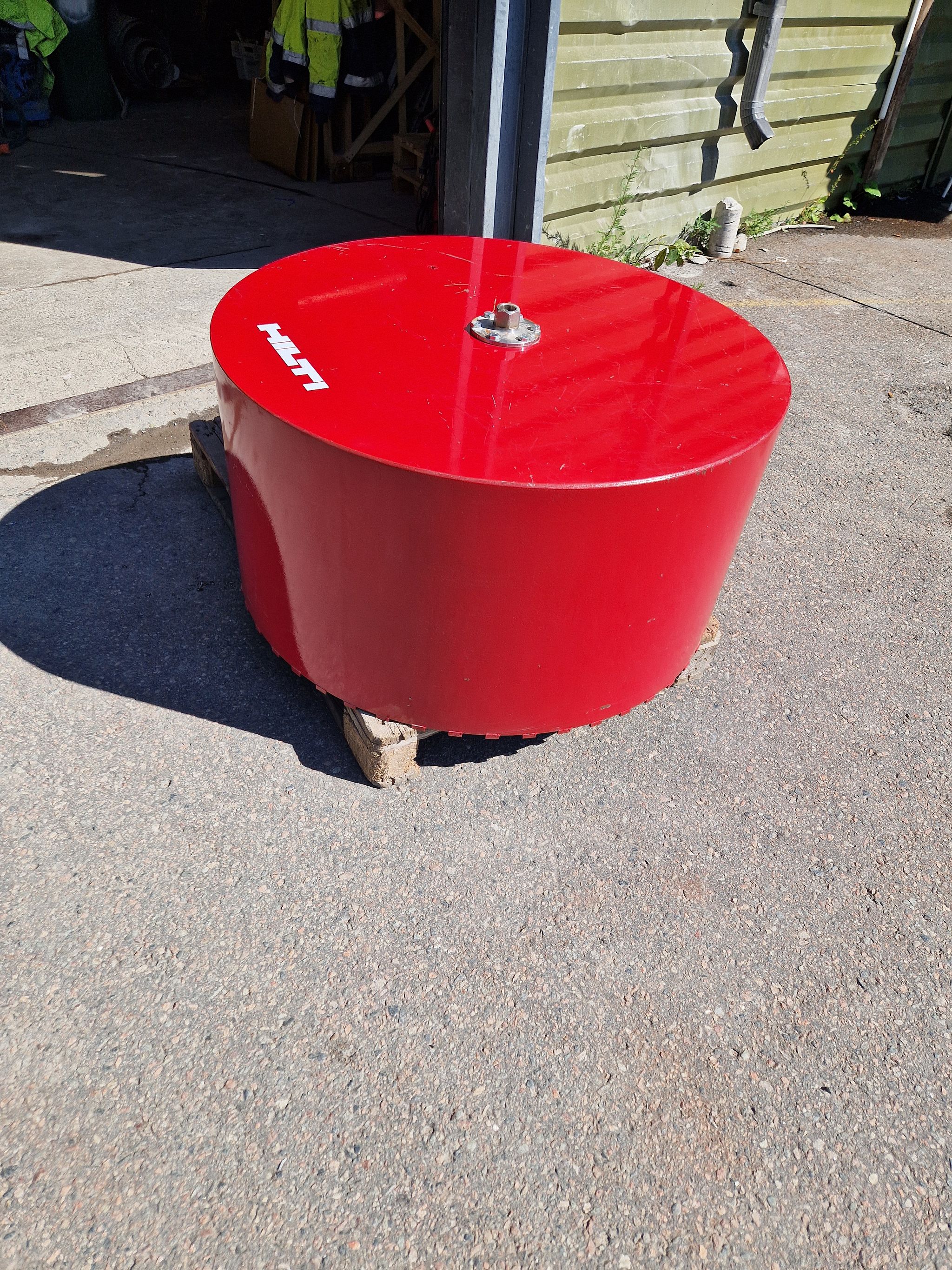 Image 1/3