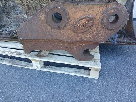 Image 5/7