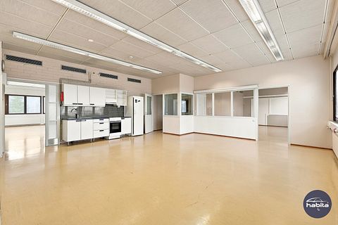 Image 22/23