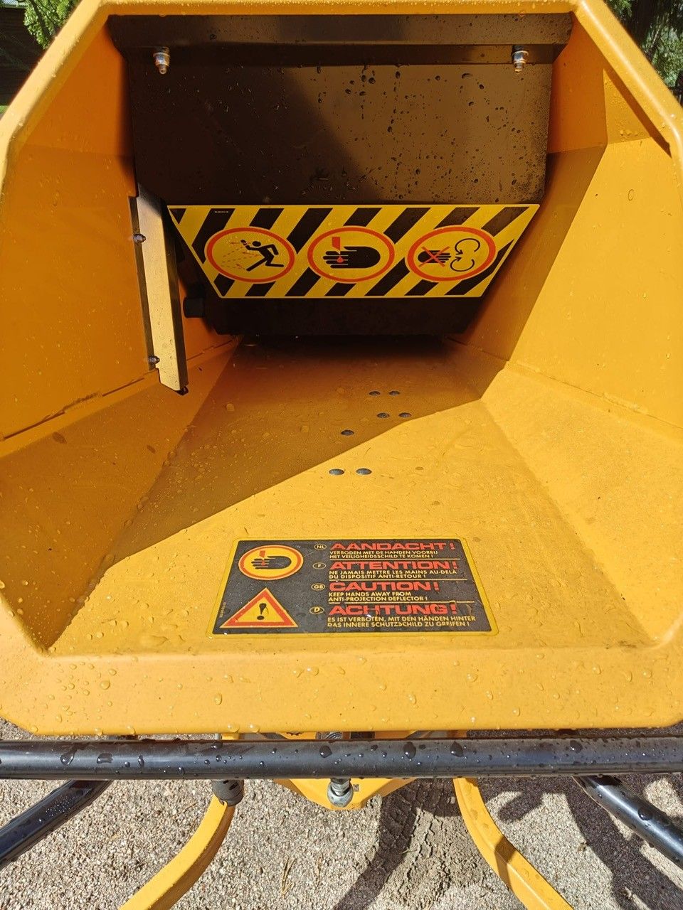 Image 3/10