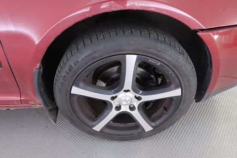 Image 11/49