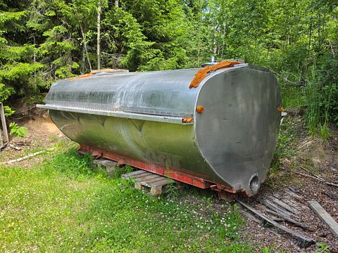 Image 2/5