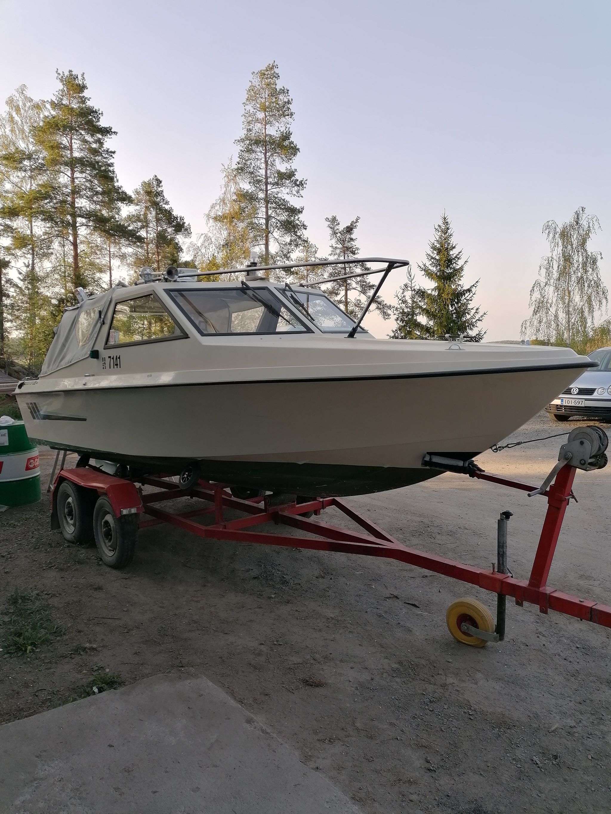 Moottorivene Rais Sport 530 HT, Jokioinen | Huutokaupat.com