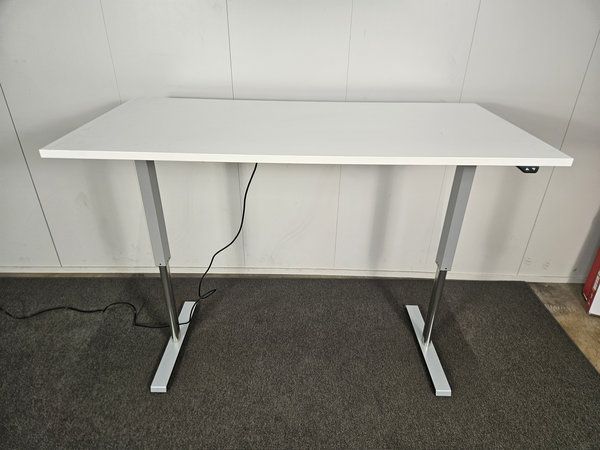 Image 2/7